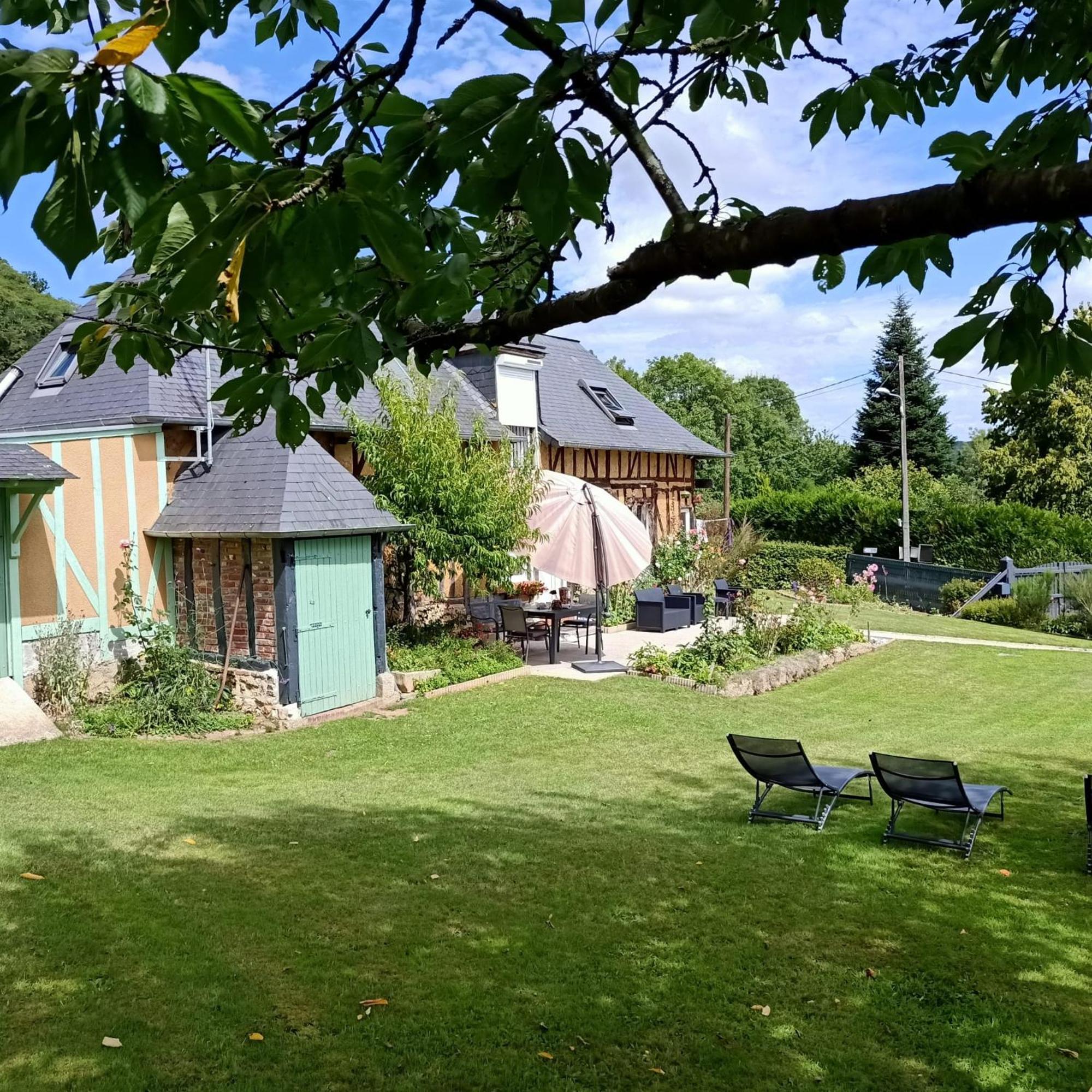 La Pomme Verte Authou Exterior photo